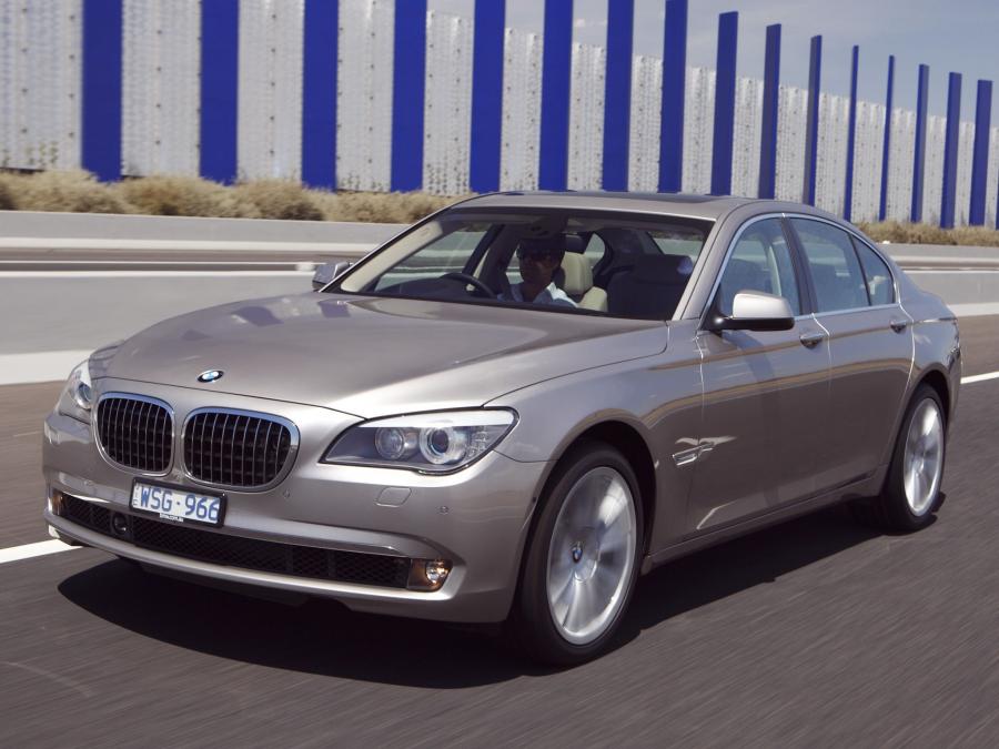  BMW 750i 2008 года  (AU) (фото 16 из 16)